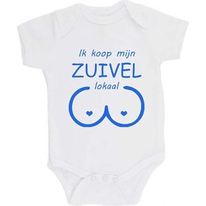 100% katoenen Romper bedrukt met grappige tekst Kado Cadeau Kraamkado Kraamcadeau ""Ik koop mijn zuivel lokaal"" Katoen Wit/blauw Maat 68/74
