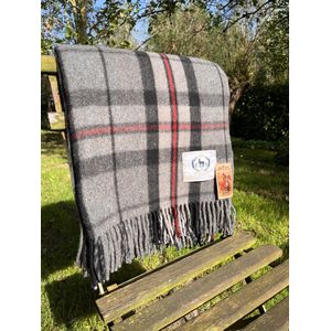 Wollen plaid Thomson Grey - warm - natuurlijk - tartan print - zacht- gezellig - deken -