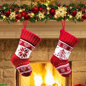 Kerstkous voor kinderen, klein, 2 stuks, gebreide kerstkous, gepersonaliseerde kerstsokken, kerstmanlaarzen om te vullen, kerstdecoratie, kerstkousen, open haard voor kerstdecoratie