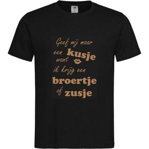 Shirt Aankondiging zwangerschap Geef mij een kusje want ik krijg een broertje of zusje | korte mouw | Zwart/cappuccino | maat 134/140 zwangerschap aankondiging bekendmaking