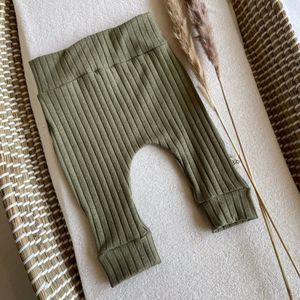 Ruffle Broekje Olijf Groen 50-56
