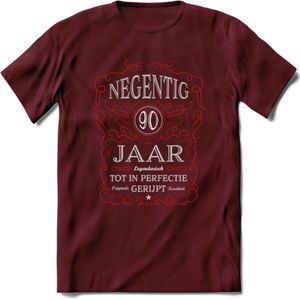 90 Jaar Legendarisch Gerijpt T-Shirt | Rood - Grijs | Grappig Verjaardag en Feest Cadeau Shirt | Dames - Heren - Unisex | Tshirt Kleding Kado | - Burgundy - XXL