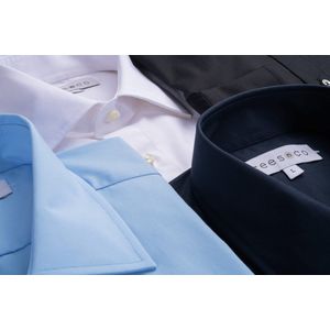CEESNCO | Donkerblauw Overhemd Slim fit Maat S | Duurzaam Premium Kwaliteit die je voelt en ziet | 100% Biologische Katoen 140g/m² | Parelmoeren knopen | Zakelijke Casual Luxe Heren Overhemd | Puur Vakmanschap uit Portugal