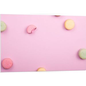 PVC Schuimplaat- Halve en Hele Macarons op Roze Achtergrond - 105x70 cm Foto op PVC Schuimplaat