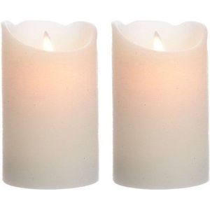 2x LED kaarsen/stompkaarsen creme wit 12 cm flakkerend - Kerst diner tafeldecoratie - Home deco kaarsen