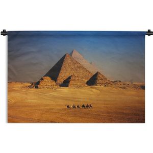 Wandkleed Egypte - Piramides in de woestijn Wandkleed katoen 90x60 cm - Wandtapijt met foto