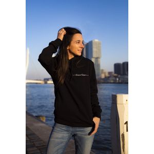 Lilypilly - ZWARTE DREAMTEAM HOODIE VAN BIOLOGISCH KATOEN MET WIT GEBORDUURD ARTWORK - Maat XL