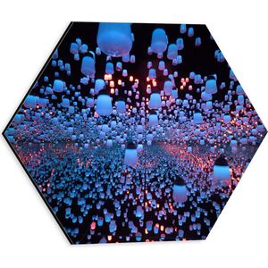 Dibond Hexagon - Opgekleurde Lampen bij een Spiegel - 30x26.1 cm Foto op Hexagon (Met Ophangsysteem)