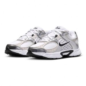 Nike - V5 RNR - Sneakers - Junior