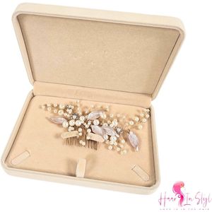 Haar in Stijl® | Lulu Serie | Haarkam Goud met parels en diamanten inclusief Beige Velvet Sieradendoos