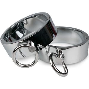 Master Series Chrome Slave Bracelet - handboeien