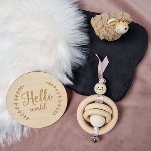 Happy Bebie | Konijn | Baby | Rammelaar | Kraamkado | Hout | Lint | Handmade