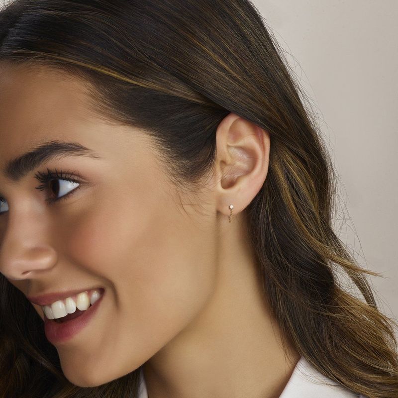 Oorknop - 14k Geelgouden - Diamant 0.05ct H Si - Per Stuk