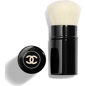 CHANEL Retractable Kabuki Brush