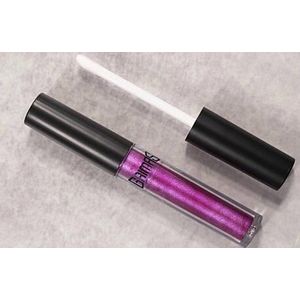 Grimas - Liquid - Eyeshadow - Magical Magenta - 762