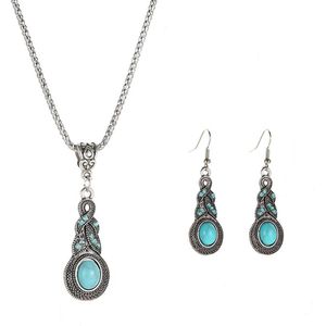 Oorbellen en ketting Tibetaans zilver - turquoise - druppel - vintage