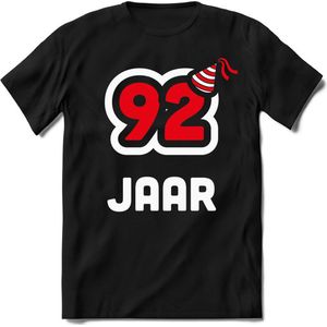 92 Jaar Feest kado T-Shirt Heren / Dames - Perfect Verjaardag Cadeau Shirt - Wit / Rood - Maat 9XL