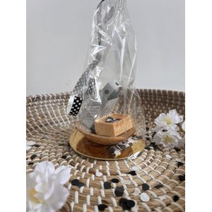 ByBazz Happy Geurblokje met Houten Schaaltje en Raspje - Leuk ingepakt als Cadeau Brievenbuscadeau Gift Geschenk Verjaardagscadeau