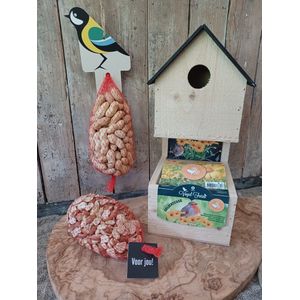 Vogel Pakket-Giftset-Herst-Kerst-Vogelvoer-Winter-Pakket-Vogelhuisje-Mexicaanse Zonnebloem-Pinda's-Pindanetje-Doppinda's-Kleurrijke Vogelhanger-Bijvoeren-Tuincadeau-Kerstcadeau-Thanksgiving-Decembercadeau-Pasen-Sinterklaas-Kerst-Vaderdag