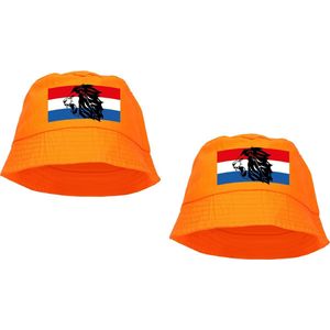 2x stuks oranje supporter vissershoedje - Nederlandse vlag en leeuw - Holland - EK / WK fans - Koningsdag
