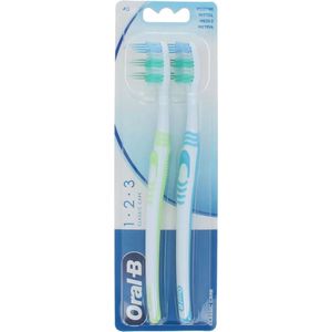 Oral-B 1.2.3 Classic Care Duo Pack Blue-Mint Tandenborstel - Medium