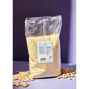 KoRo | Gemalen en geblancheerde amandelen 1 kg