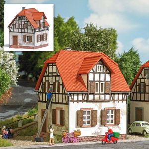 Busch - Altes Wohnhaus H0 (5/22) *bu1906 - modelbouwsets, hobbybouwspeelgoed voor kinderen, modelverf en accessoires