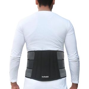 Kleine opvouwbare haardroger met ionische technologie en stylingmondstuk - 800W