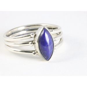 Opengewerkte zilveren ring met lapis lazuli - maat 17