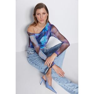 Trendyol Bruine Tule Nauwsluitende Bodysuit Met Elastische Drukknopen, Gebreide Body Twoss23Bd00024
