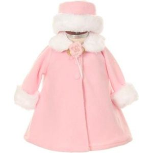Nostalgisch fleece jasje met corsage en bijpassend hoedje roze - kinderkleding - kinderjasje - feestkleding - jas - fleece - huwelijk
