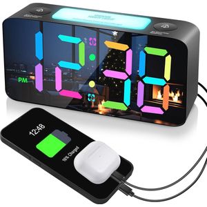 RGB Spiegelwekker met Grote Cijfers en Nachtlampje - Dimbaar, Dubbele Alarmfunctie, USB Oplaadpoorten