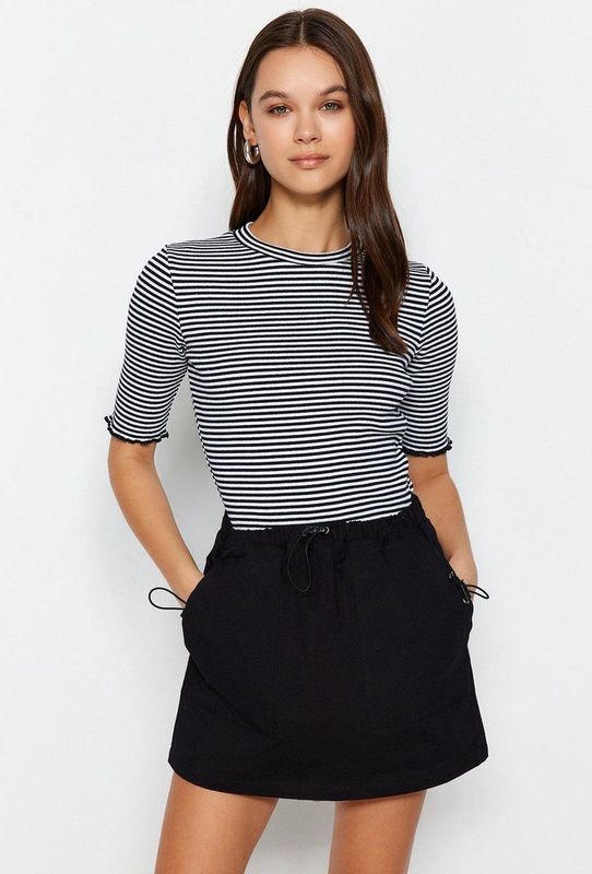 Trendyol - Gebreide Damesblouse - Zeer Kleurrijk - Ronde Hals - Korte Mouwen