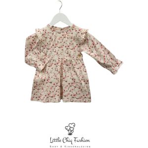 Little Chiq baby jurkje | Ruffel op schouder en subtiel bloemenprintje | 0-24 maanden