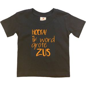 Shirt Aankondiging zwangerschap Ik word grote zus | korte mouw | Zwart/mosterd | maat 110/116 zwangerschap aankondiging bekendmaking Baby big sis sister