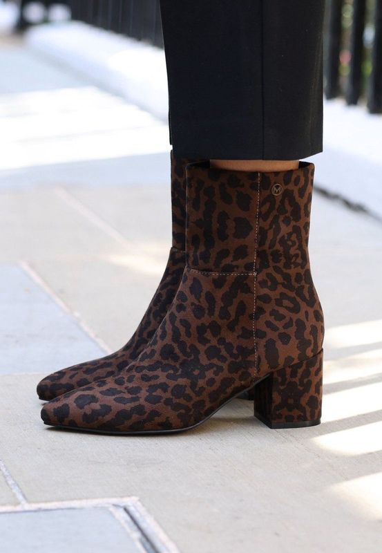 Mexx - Pam Mila - Enkellaarsjes - Brown