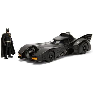 Batman Diecast Model 1/24 1989 Batmobile with Figure