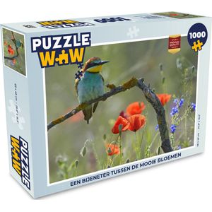 Puzzel Een Bijeneter tussen de mooie bloemen - Legpuzzel - Puzzel 1000 stukjes volwassenen