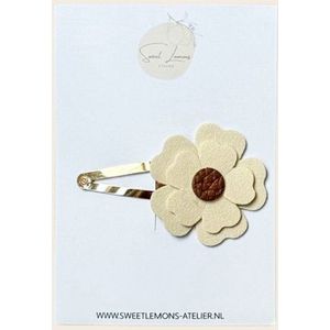 Flowerly Suède White - Klikklak Bloemen Haarspeldje - Meisjes Haarspeldjes - Haaraccessoires Voor Kinderen