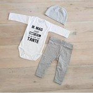 pyjama Baby pakje cadeau geboorte meisje jongen set met tekst aanstaande zwanger kledingset pasgeboren unisex  romper lange mouw wit en broekje| Huispakje | Kraamkado | Gift Set babyset kraamcadeau babygeschenkset