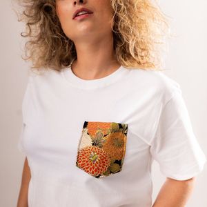 Kimomi Dames T-shirt Golden Kiku - Limited Edition – Wit T-shirt met Kimono Detail – 100% katoen - Maat S - Zwart-oranje Bloemenprint