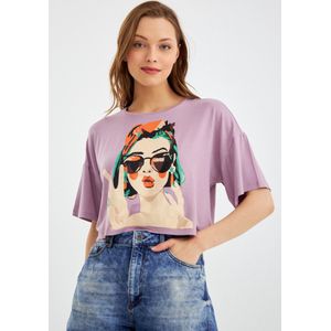 Dames croptop Kortemouwen top met opdruk Trendy dameskleding Zomerse outfit Damesmode Casual chic Top met opdruk Zomerse kledingstijl fashion