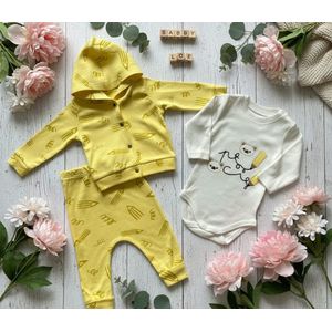 Baby Jongens 3 pce Kledingset - babykleertje - babykleding - Maat: 62 - Bear - Potlood - Geel