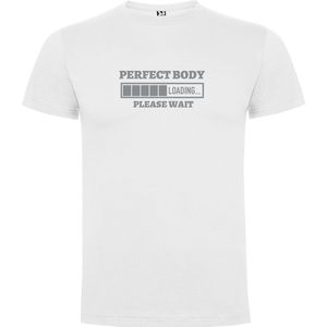Wit T-Shirt met “Perfect body Loading... Please Wait“ Afbeelding Zilver Maat XL