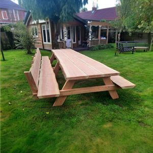 Rockwood® Picknicktafel Douglas Boomschors 5cm dik 4.00m Montage op locatie. Extra gemak en vakkundige service Exclusief rugleuning