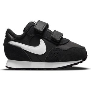 Nike MD Valiant Jongens Sneakers - Black/White - Maat 17