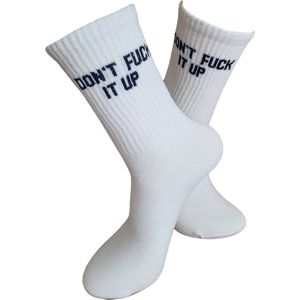 Verjaardags cadeau - Fuck Sokken - vrolijke sokken - witte sokken - tennis sokken - sport sokken - valentijns cadeau - sokken met tekst - aparte sokken - grappige sokken - Socks waar je Happy van wordt - maat 37-44