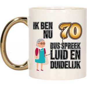 Bellatio Decorations Verjaardag cadeau mok 70 jaar - luid en duidelijk oma - goud - 300 ml
