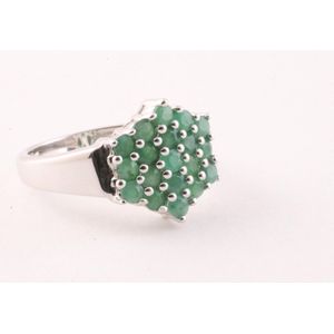 Hoogglans zilveren ring met smaragd - maat 19