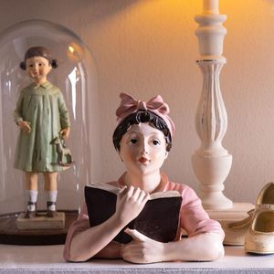 Clayre & Eef Beeld Vrouw 16x11x19 cm Beige Roze Polyresin Woonaccessoires